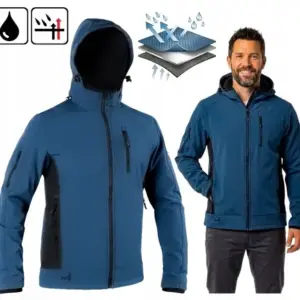 Wodoodporna kurtka robocza softshell z polarem męska w kolorze niebieskim z czarnymi wstawkami, zaprezentowana na modelu oraz jako sam produkt z kapturem, z dodatkowymi ikonami właściwości i grafiką trójwarstwowego materiału, wycięte na białym tle studyjnym.