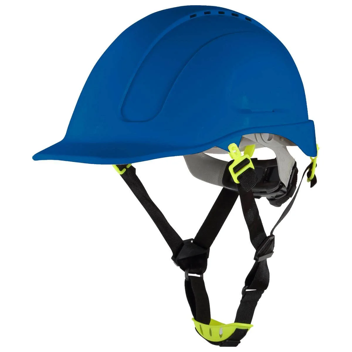 Kask budowlany niebieski - widok z boku pod kątem, widoczny czarny pasek podbródkowy z jaskrawozielonymi klamrami oraz wewnętrzna więźba - wycięte na białym tle studyjnym.